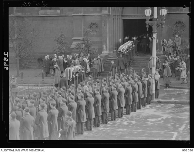 8190216.-State-funeral-15-Aug-1940.-AWM.jpg