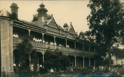 postcard-of-Bedford-College-in-the-Olive-Pink-collection-University-of-Tasmania.png